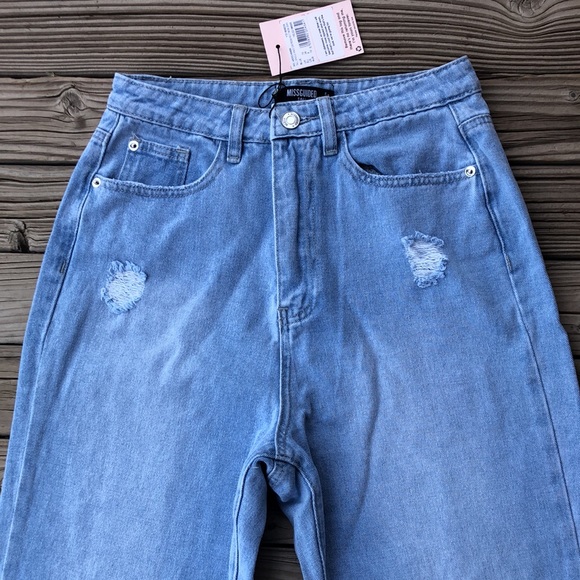 New Missguided size 6 mom Jean tall light blue single knee distress jeans - Picture 2 of 6